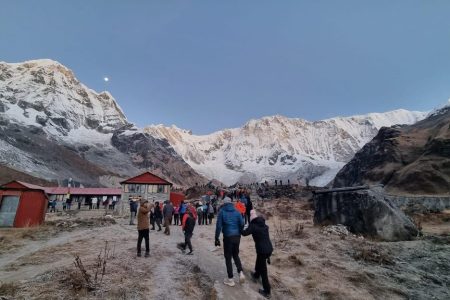 36,000 foreign tourists visit ACAP in a month